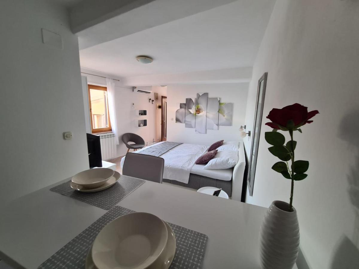 Apartment Nadija Rabac Εξωτερικό φωτογραφία